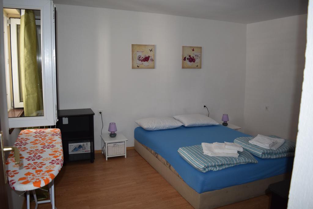 Apartment Klara Šibenik Værelse billede